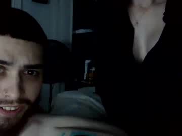 couple Cam Sex Girls Love To Fuck with alenyleex3