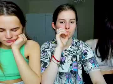couple Cam Sex Girls Love To Fuck with sophie_and_rachelss
