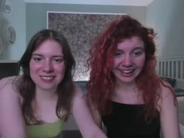 couple Cam Sex Girls Love To Fuck with cute_fruity