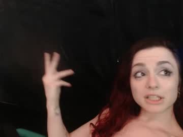 couple Cam Sex Girls Love To Fuck with katthesiren