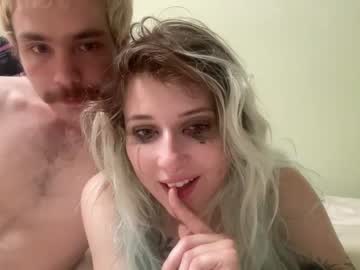 couple Cam Sex Girls Love To Fuck with saliva_trash