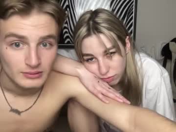 couple Cam Sex Girls Love To Fuck with emiliacrossford