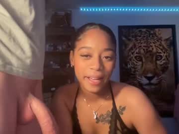 couple Cam Sex Girls Love To Fuck with lunaa_11