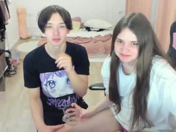 couple Cam Sex Girls Love To Fuck with iamcassidy