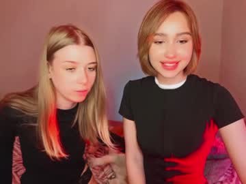 couple Cam Sex Girls Love To Fuck with cherrycherryladies