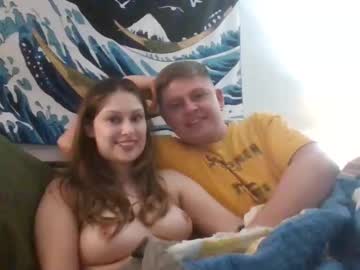 couple Cam Sex Girls Love To Fuck with isabellamay2002