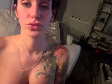couple Cam Sex Girls Love To Fuck with bootyqueen04