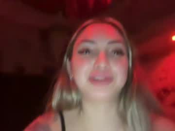 couple Cam Sex Girls Love To Fuck with twistedstones420