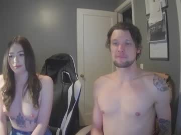 couple Cam Sex Girls Love To Fuck with 2damntallproductions