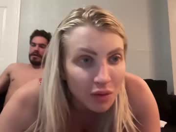 couple Cam Sex Girls Love To Fuck with foxy_swiss_doll