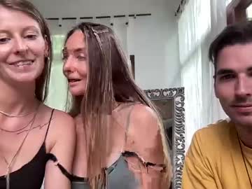 couple Cam Sex Girls Love To Fuck with lechee_love